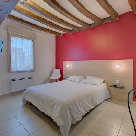 La Petite Maison Appartement 1 Avoine Екстериор снимка