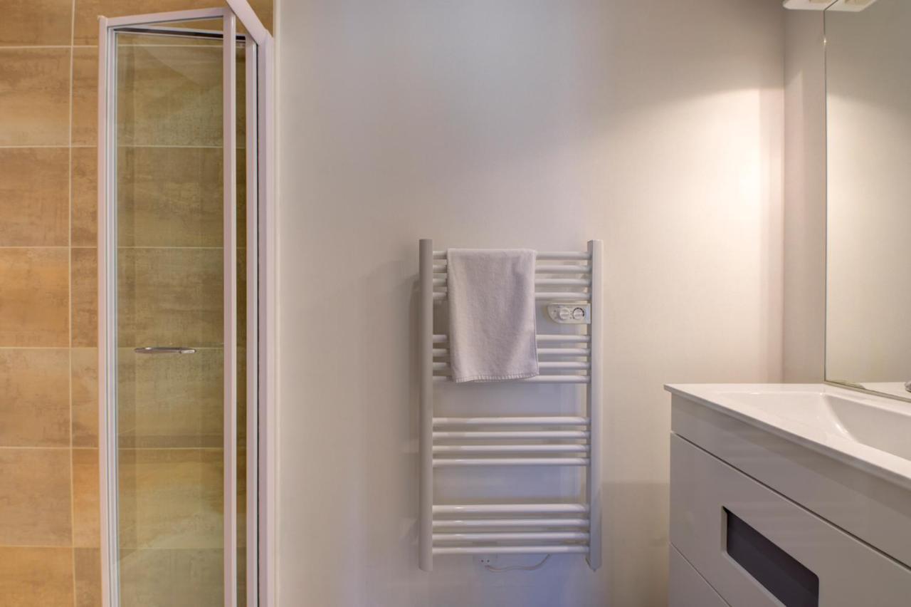 La Petite Maison Appartement 1 Avoine Екстериор снимка